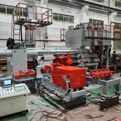  Aluminum profile extrusion machine 2000T' />